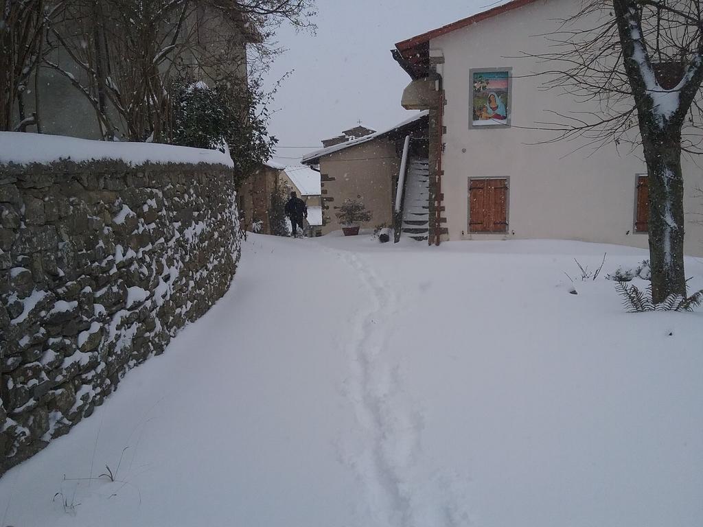 Casa Vacanze Podere Ugolini Ronta Exterior foto